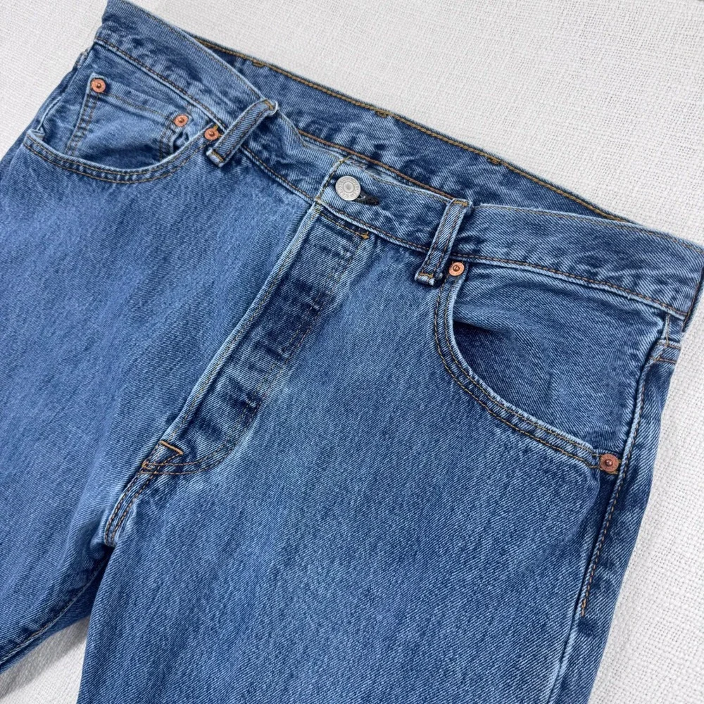 Levis 501 Original Fit Mens 38x28 Blue Denim Straight Leg Button Fly Jeans